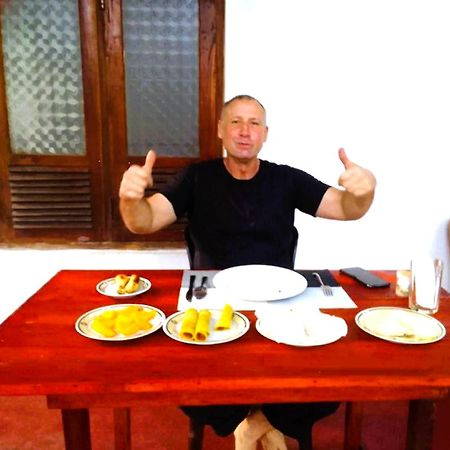 Winstar Homestay Sigiriya Buitenkant foto